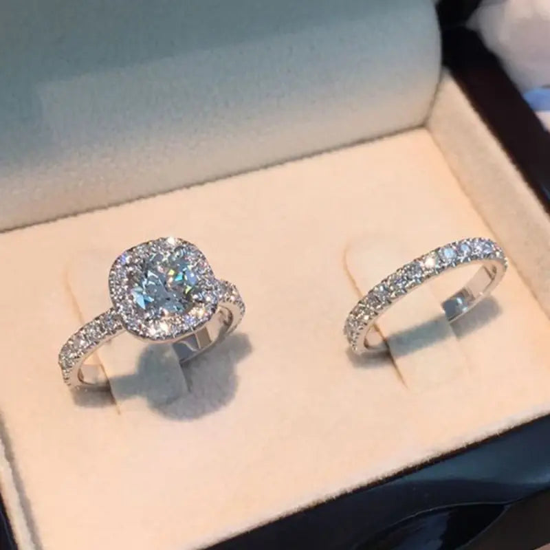 Shiny Rings with Golden Inlays