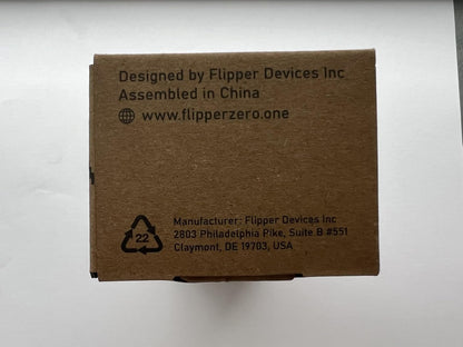 Flipper Zero - Electronic All-in-One Tool: RFID, NFC, Radio Control & Infrared